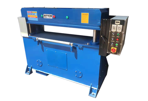 DYB 精密四柱液壓裁斷機